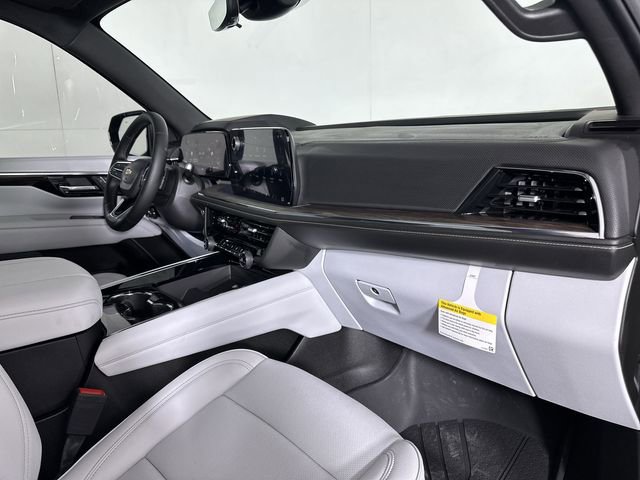 2025 Chevrolet Tahoe Premier - Photo 31