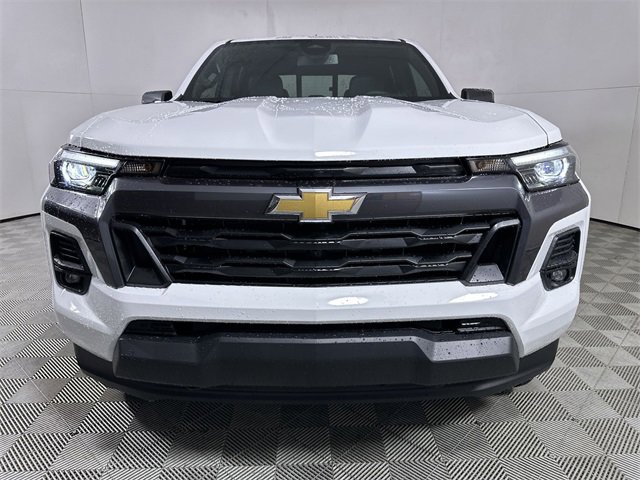 2026 Chevrolet Colorado LT photo 3
