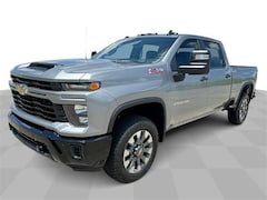 2025 Chevrolet Silverado 2500 HD Custom Truck
