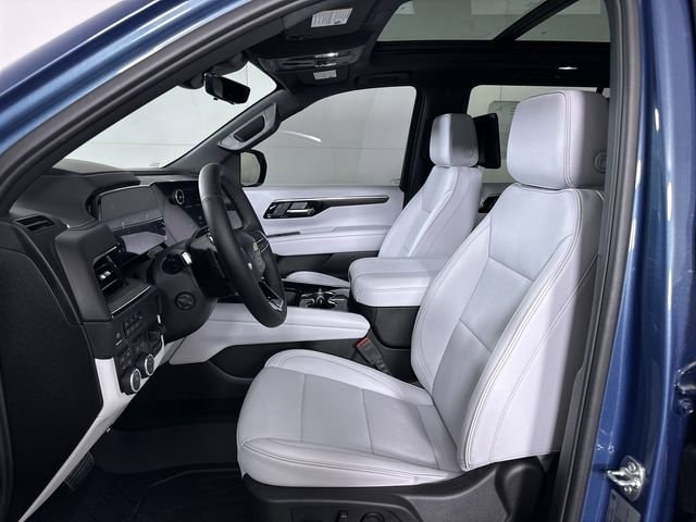 2025 Chevrolet Tahoe Premier - Photo 21