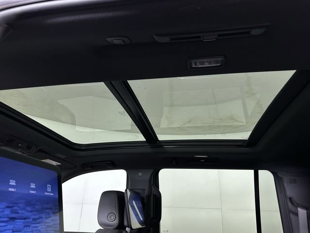 2025 Chevrolet Suburban High Country - Photo 20