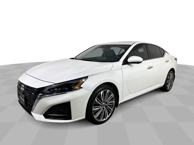 White 2024 Nissan Altima 2.5 SL AWD Sedan All-Wheel Drive Automatic