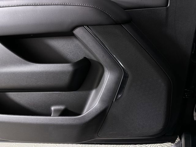 2026 Chevrolet Tahoe LS - Photo 25