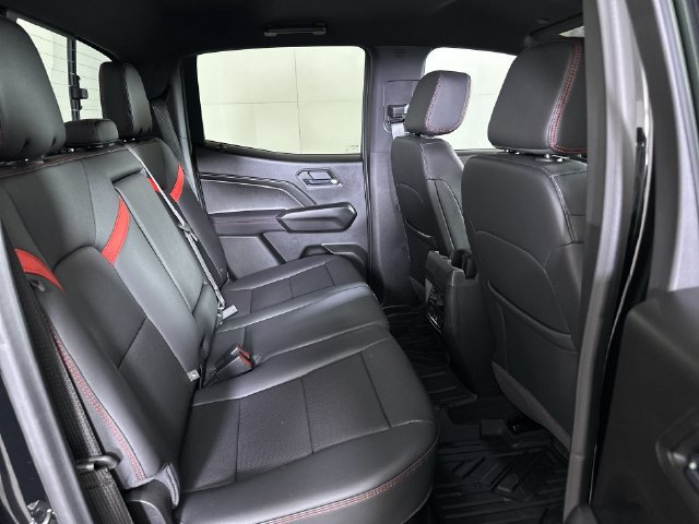 2026 Chevrolet Colorado Z71 - Photo 29