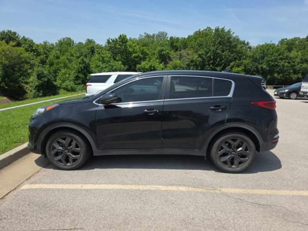 Used 2022 Kia Sportage LX