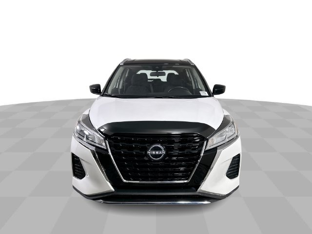 Used 2024 Nissan Kicks SV