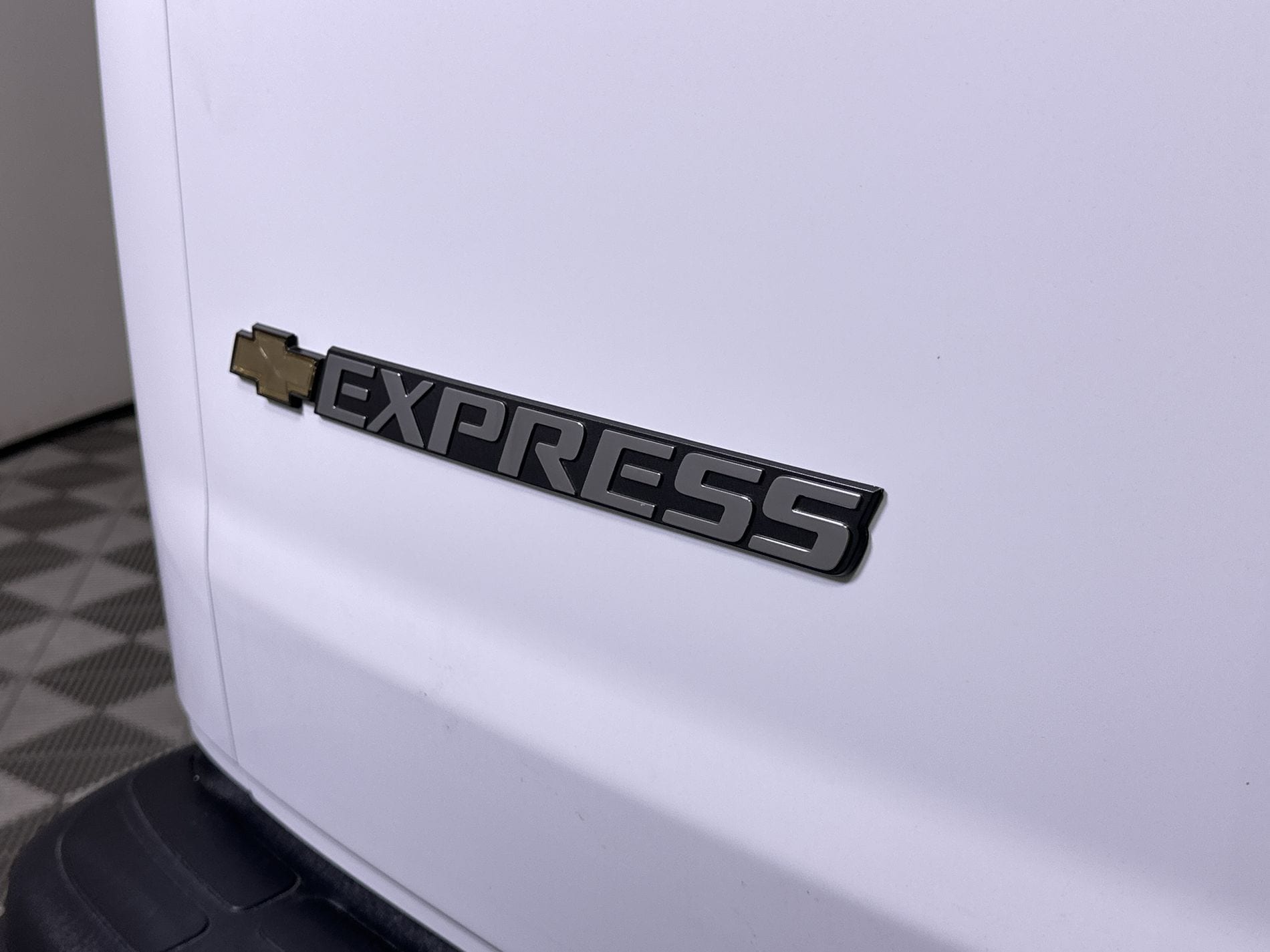 2025 Chevrolet Express Cargo Work Van - Photo 61