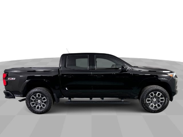 2026 Chevrolet Colorado Z71 - Photo 10