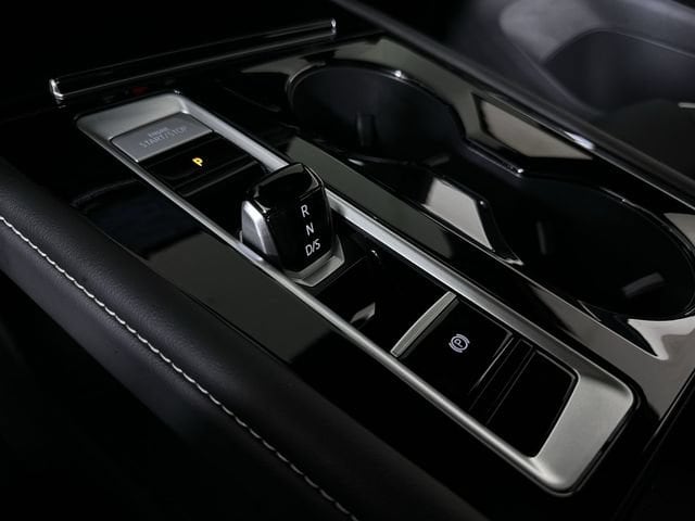 2026 Volkswagen Atlas Cross Sport SEL Premium R-LINE - Photo 16