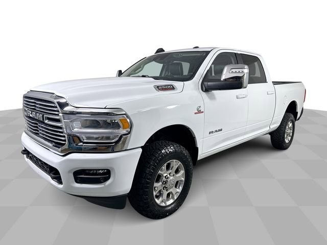 White 2024 RAM 2500 Laramie Crew Cab 4WD Pickup Truck Four-Wheel Drive Automatic