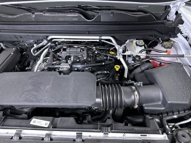 2026 Chevrolet Colorado Z71 - Photo 31