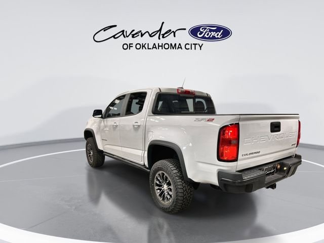 View vehicle photo 6