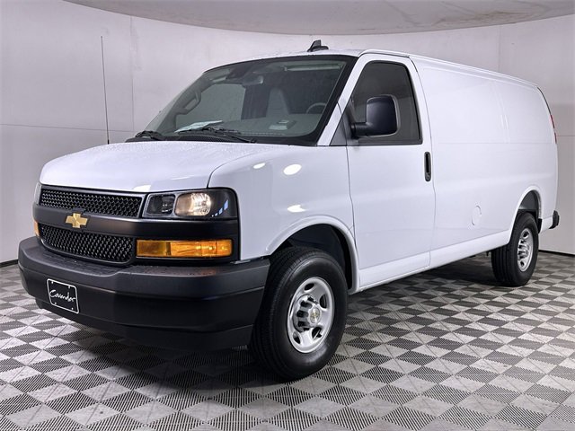 2025 Chevrolet Express Cargo Work Van's photo