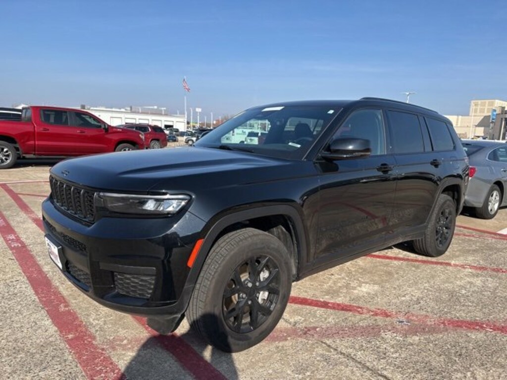 Used 2025 Jeep Grand Cherokee L Altitude X