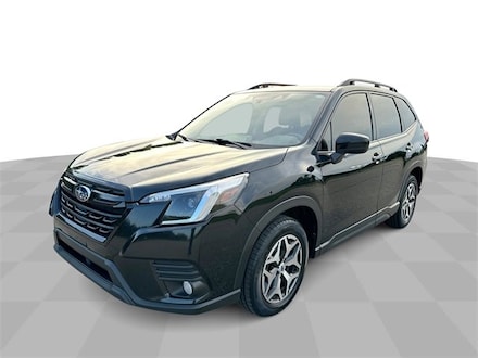 2023 Subaru Forester Premium