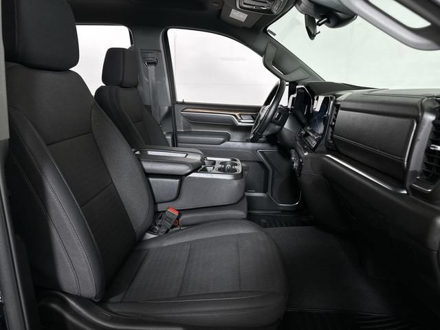 2025 Chevrolet Silverado 1500 LT - Photo 29