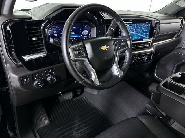 2025 Chevrolet Silverado 1500 LT - Photo 10