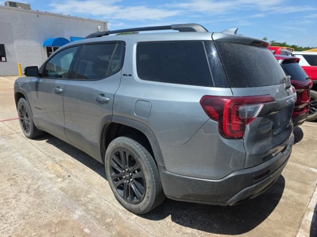 Used 2023 GMC Acadia SLE SUV
