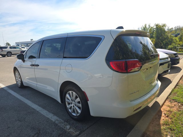 Used 2018 Chrysler Pacifica L