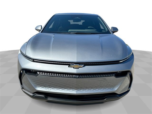 2026 Chevrolet Equinox EV 1LT photo 3