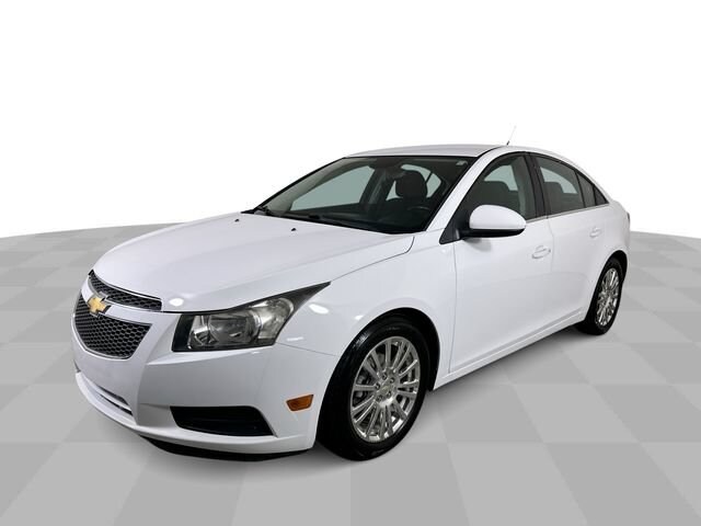 Summit White 2014 Chevrolet Cruze Sedan Front-Wheel Drive Automatic