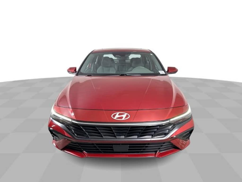 Used 2025 Hyundai Elantra SEL Convenience