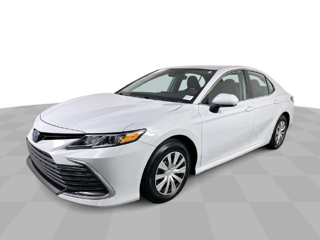 Gray 2022 Toyota Camry Hybrid Sedan Front-Wheel Drive Automatic