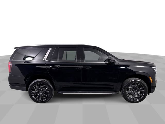 2026 Chevrolet Tahoe LS - Photo 10