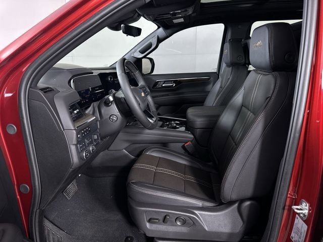2025 Chevrolet Suburban High Country - Photo 21