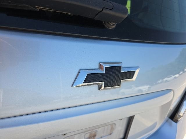 2018 Chevrolet Sonic LT - Photo 11
