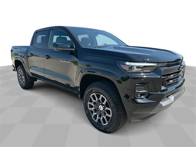 2026 Chevrolet Colorado Z71 photo 2