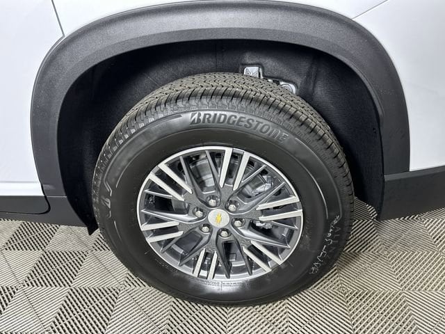 2026 Chevrolet Traverse LT - Photo 34