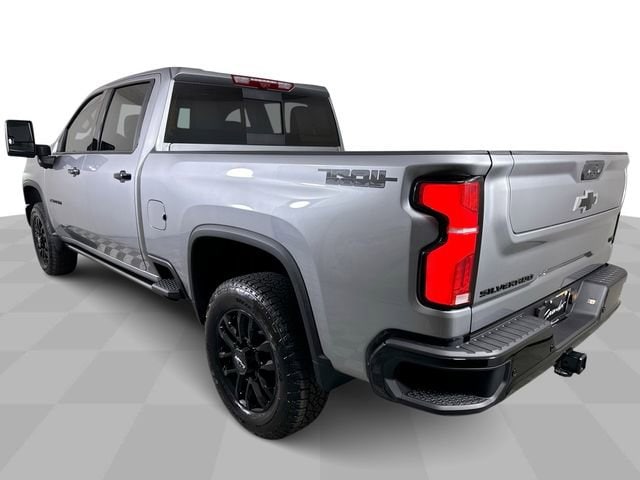 2026 Chevrolet Silverado 2500 HD LTZ - Photo 7