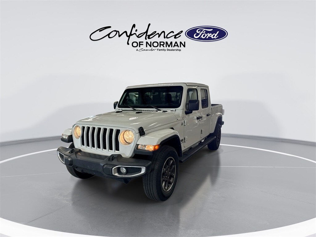 Used 2023 Jeep Gladiator Overland Truck