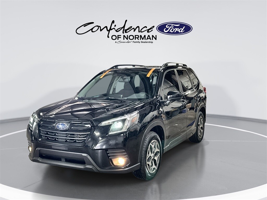 Used 2023 Subaru Forester Premium SUV