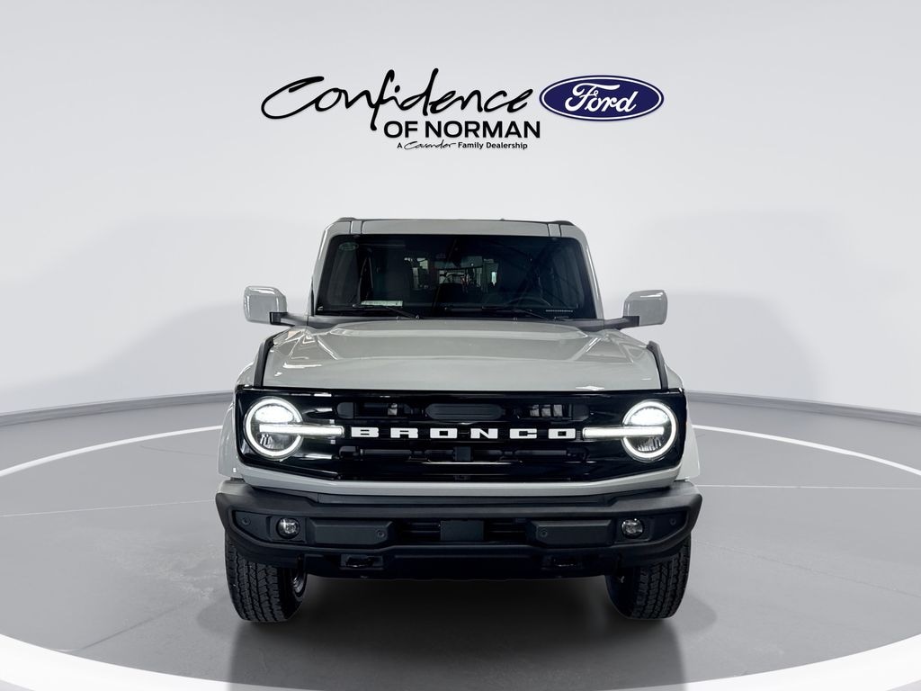 New 2026 Ford Bronco Outer Banks SUV