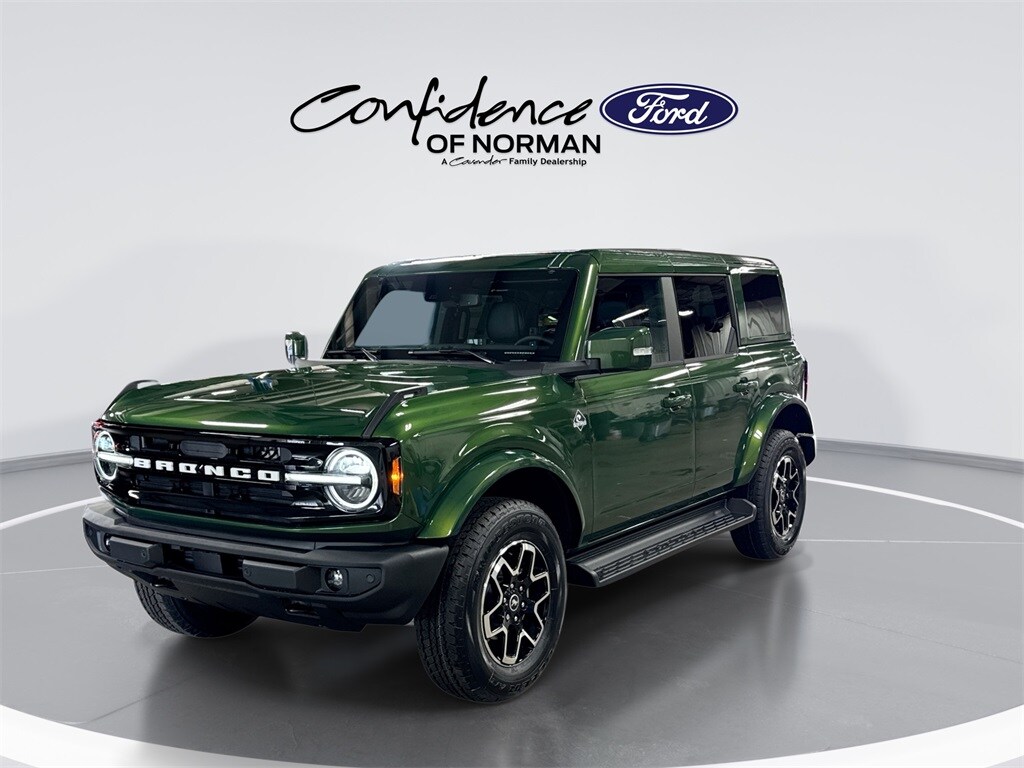 New 2025 Ford Bronco Outer Banks SUV