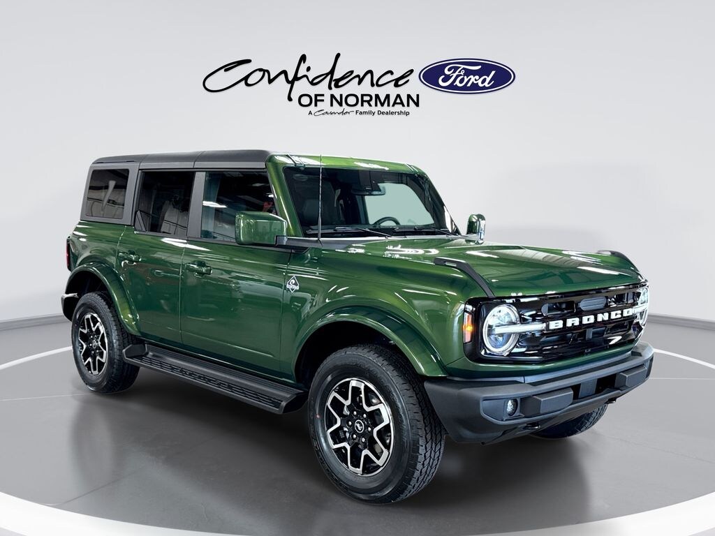 New 2025 Ford Bronco Outer Banks SUV