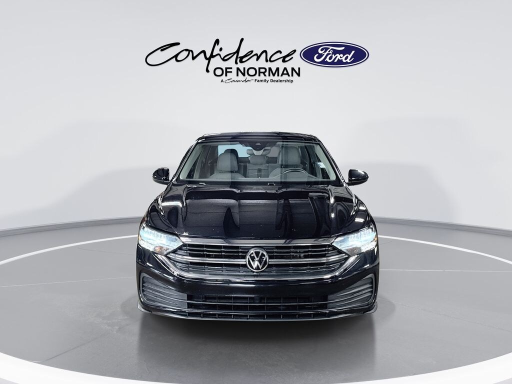 Used 2023 Volkswagen Jetta 1.5T SE Sedan