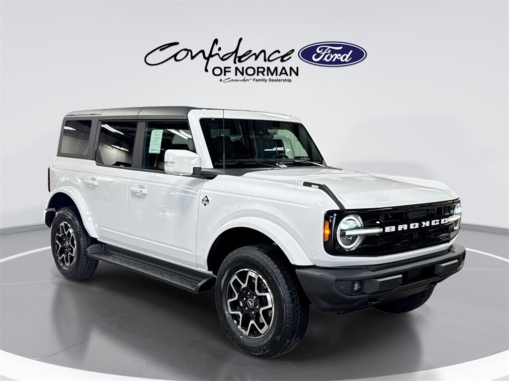 New 2025 Ford Bronco Outer Banks SUV
