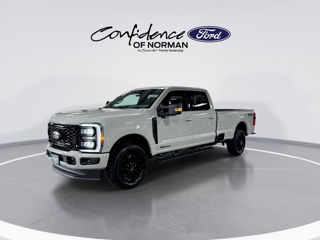 New 2026 Ford F-350SD Lariat Truck Crew Cab