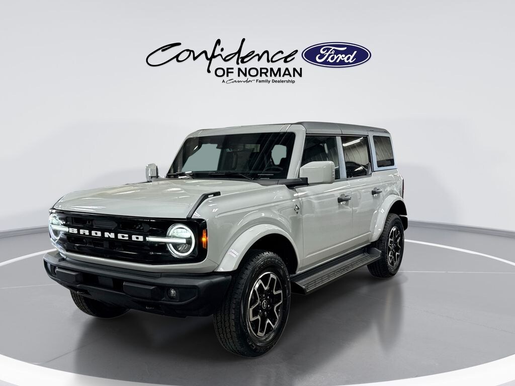 New 2026 Ford Bronco Outer Banks SUV