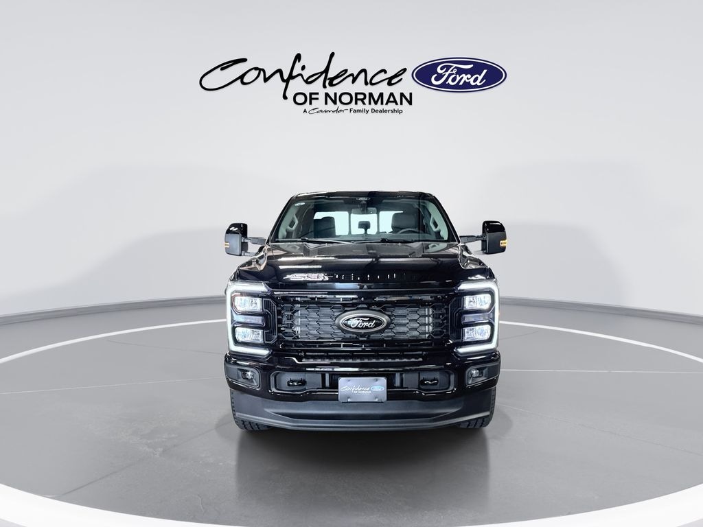 New 2026 Ford F-250SD Lariat Truck Crew Cab