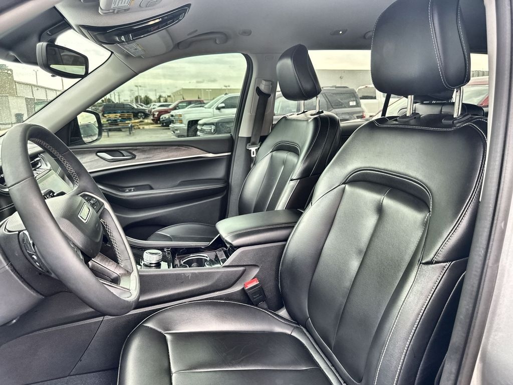 Used 2023 Jeep Grand Cherokee L Limited SUV