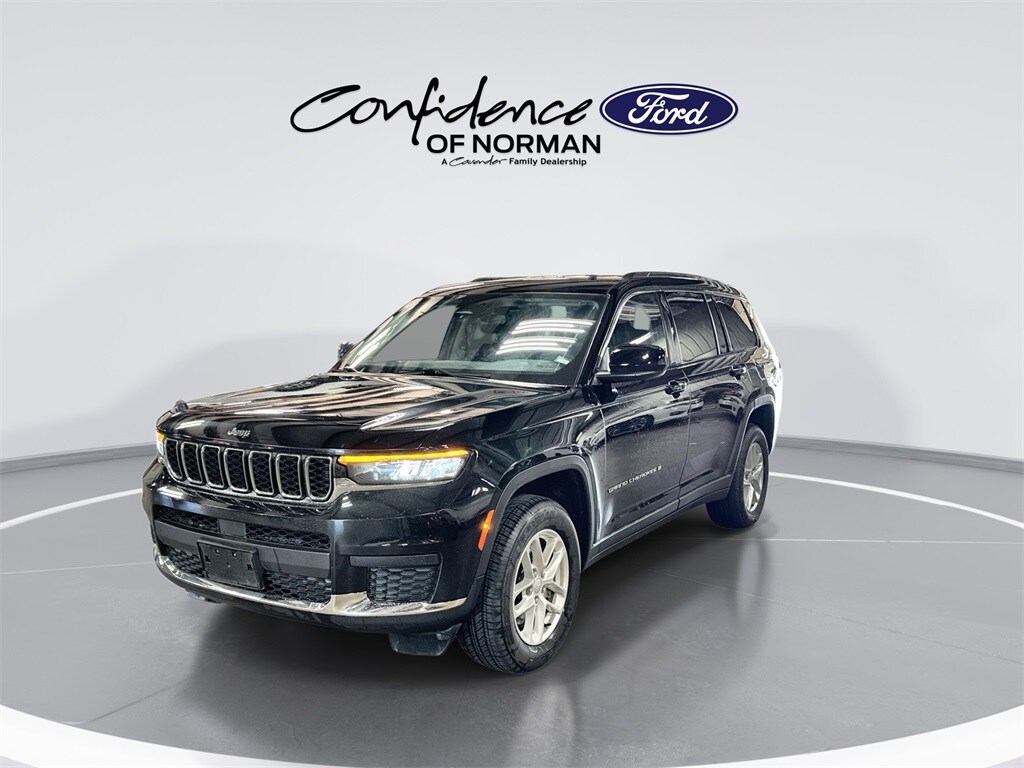 Used 2023 Jeep Grand Cherokee L Laredo SUV