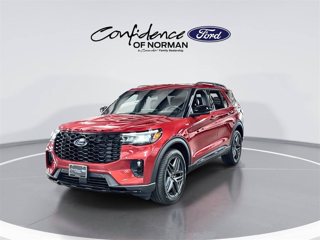 2025 Ford Explorer ST-Line photo 3