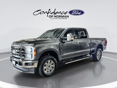 2027 Ford F-250 F-250&reg; Lariat&reg; Truck Crew Cab