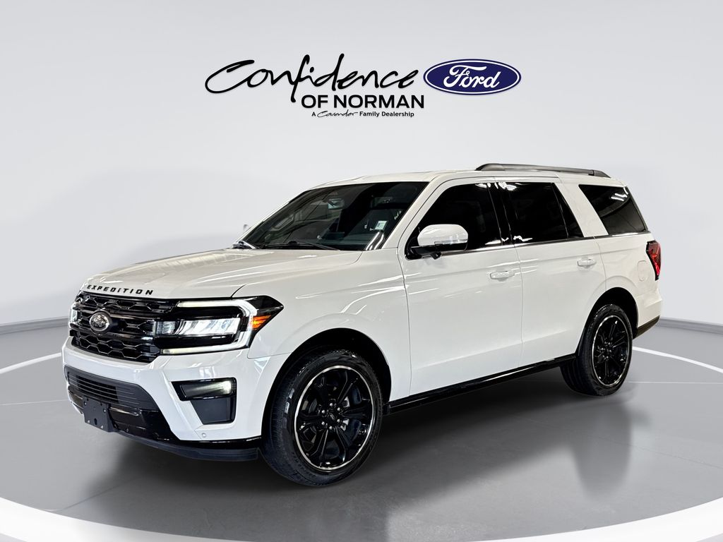 2024 Ford Expedition Limited's photo