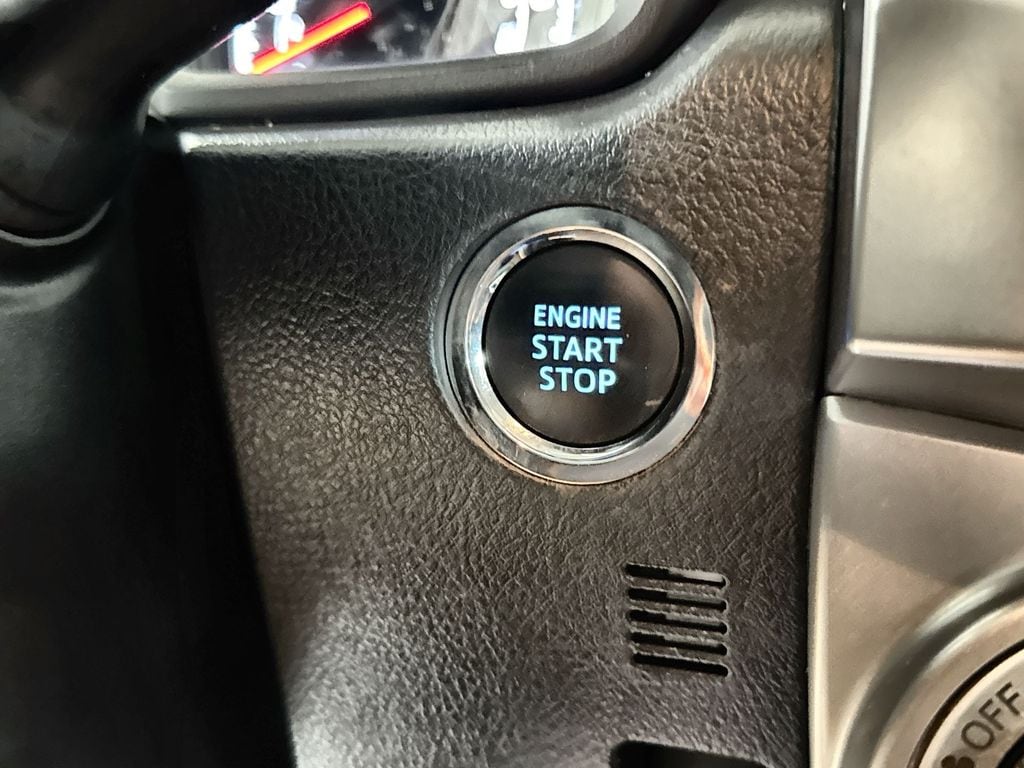 2022 Toyota 4Runner SR5 Premium - Photo 24