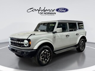 2026 Ford Bronco Outer Banks&reg; SUV